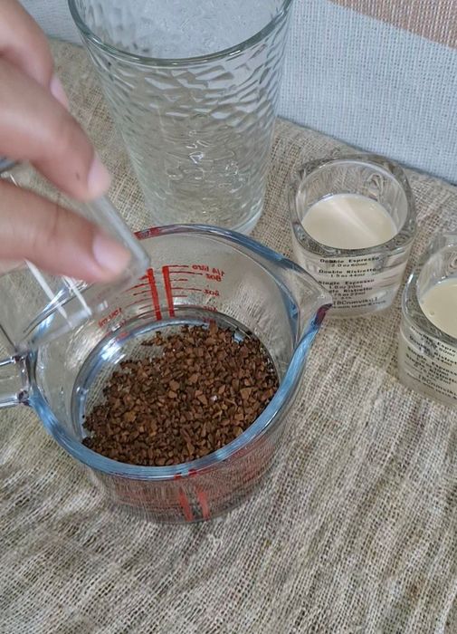 ส่วนผสมสำหรับการชงกาแฟเย็น