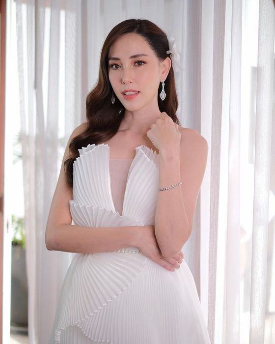 ชุดแต่งงานของแพร พิไลรัมภา