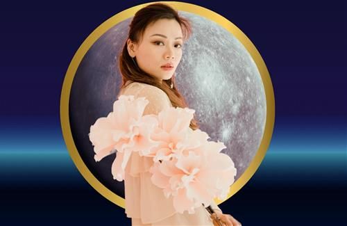 Trăng non tại Song Ngư