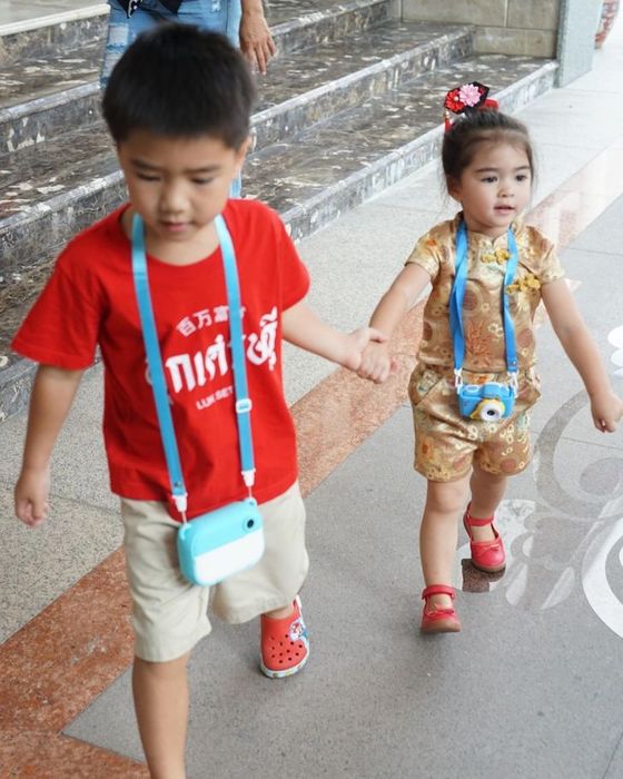 น้องเดมี่และน้องดีแลน ลูกของลิเดียและแมทธิว สุดที่รักของครอบครัว