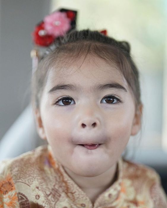 น้องเดมี่ ลูกสาวคนเก่งของลิเดียและแมทธิว