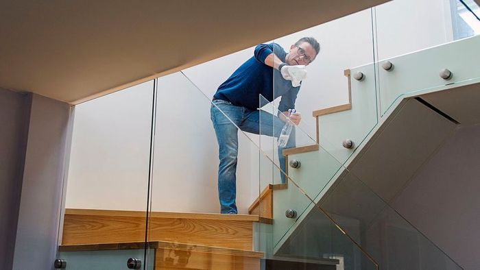 cleaning windows