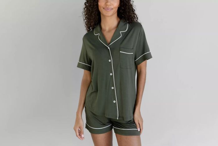 Cozy Earth Short Sleeve Bamboo Pajama Set