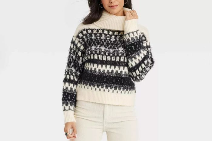 Target Universal Thread Women's Turtleneck Pullover Sweater