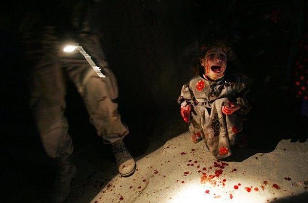 5-iraqi-girl-at-checkpoint