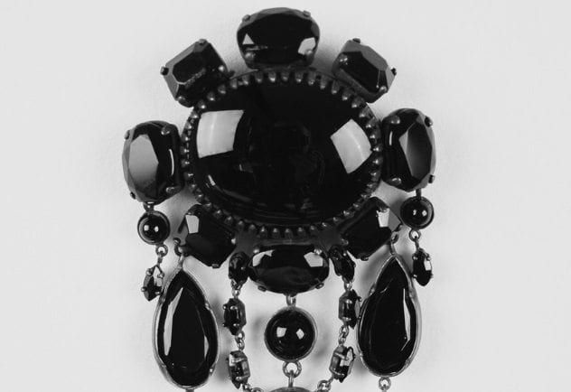 Jet Jewelry