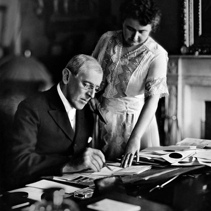 ประธานาธิบดี Woodrow Wilson และภริยา Edith Wilson: Library of Congress