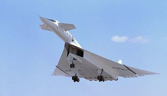 8-xb-70-valkyrie