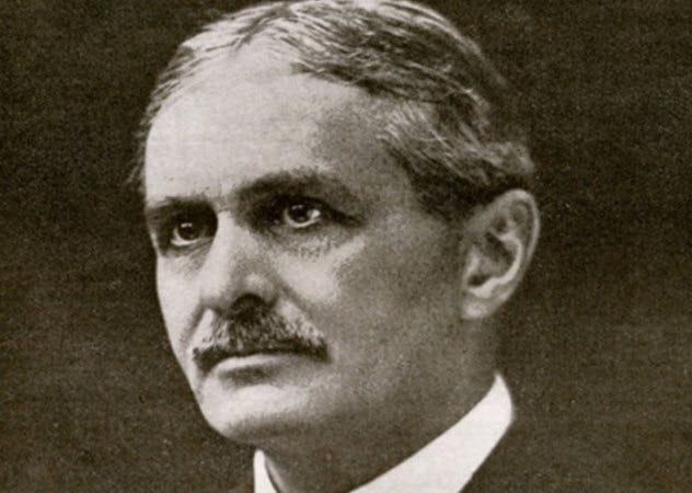 2-robert-hichens