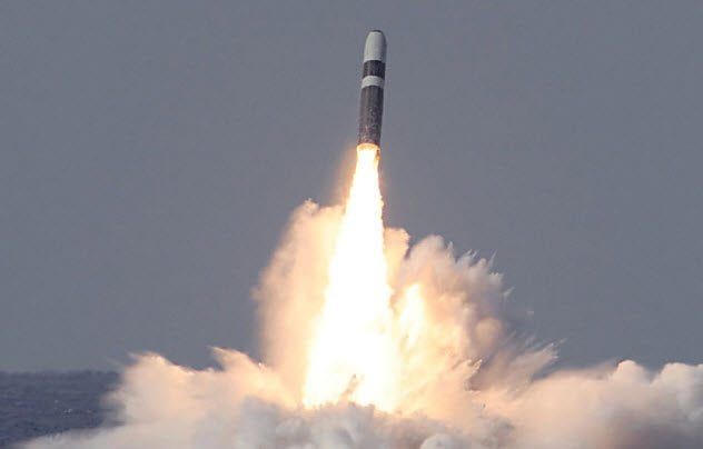 1-trident-missile