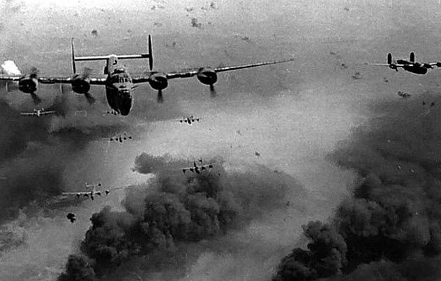 8-bombing-romanian-oilfields