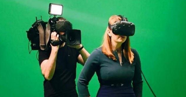 10-jury-crime-scene-vr