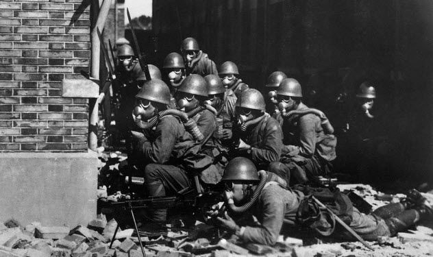 10a-japanese-invade-shanghai-1937