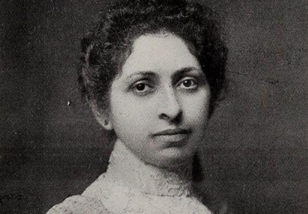 2-elizabeth-fleischman
