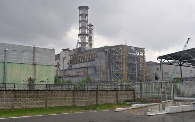 9-chernobyl-reactor-4