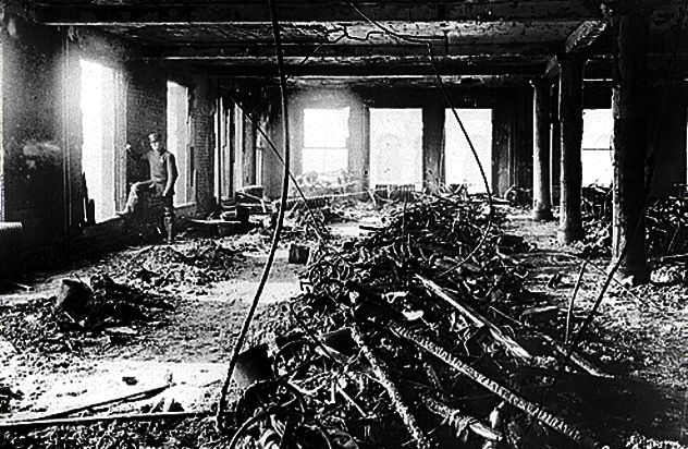 9a-triangle-shirtwaist-fire