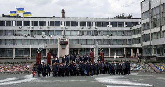 8-chernobyl-employees