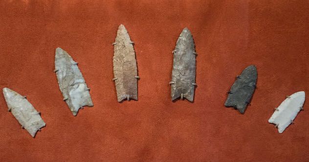 5-clovis-points