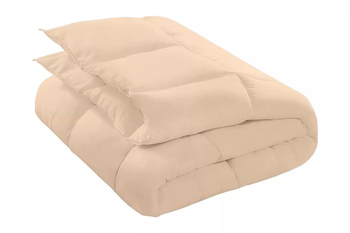 October Amazon Prime Day Utopia Bedding All Season 250 GSM Comforter