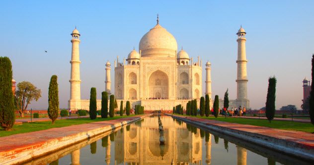 8a-taj-mahal_70396403_SMALL