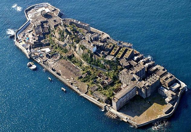 6-hashima-island