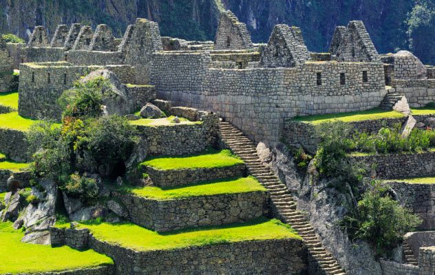 7-machu-picchu_18843702_SMALL
