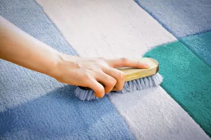 cleaning carpet