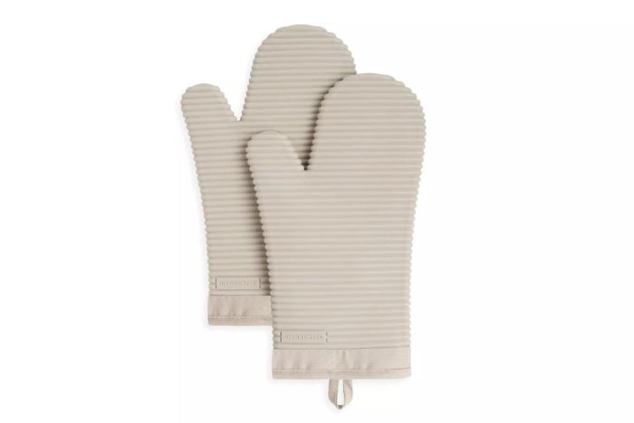 Amazon KitchenAid Ribbed Soft Silicone Oven Mitt Set, 7