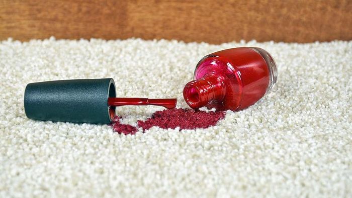 nail polish stains on carpeting