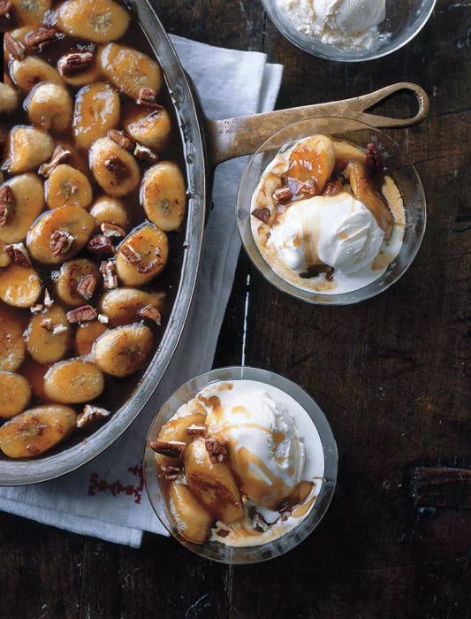 Butterscotch Bananas with Vanilla Ice Cream