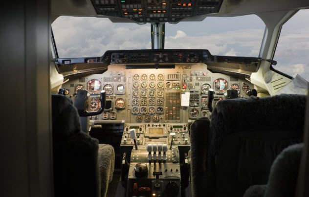 1-autopilot_000008340103_Small