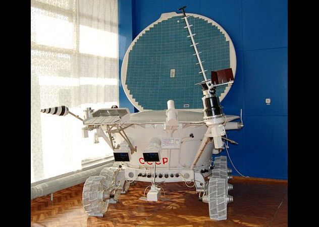 8-lunokhod-2