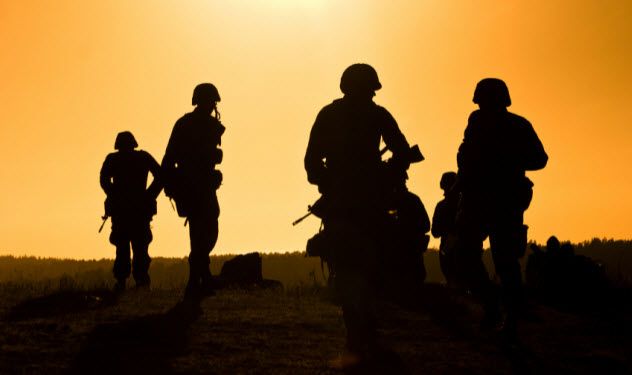 5-military_000019336289_Small