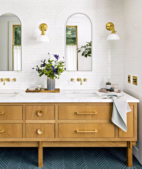 Emily-Henderson-0923fea-bathroom-sink