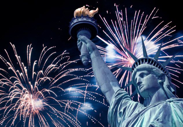 6a-fireworks-525382319