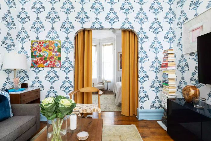 Room Featuring Curtains