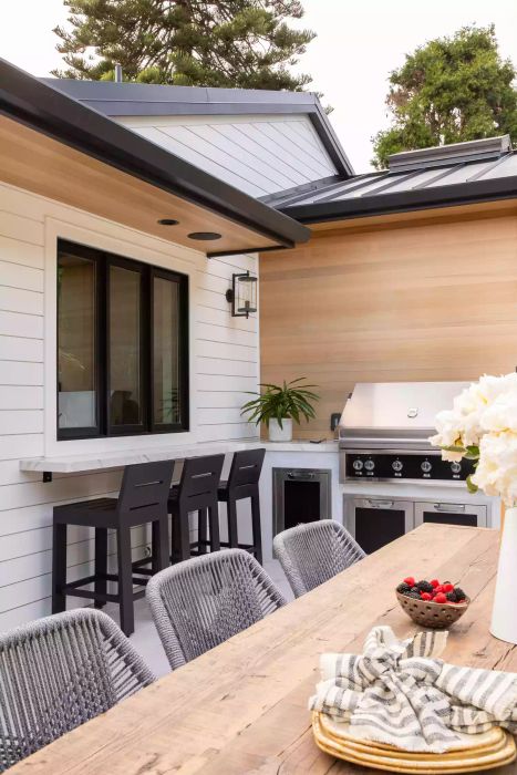 outdoor bar design