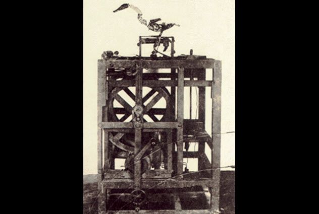 9. Duck Robot