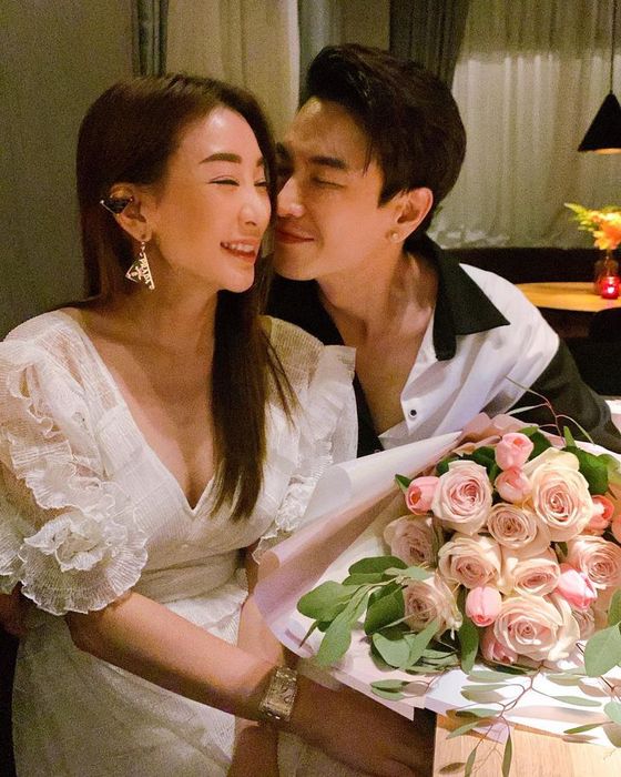 มาวิน ทวีผล และ ตู่ ปิยวดี คู่รักที่มีเรื่องราวความรักที่น่าประทับใจ