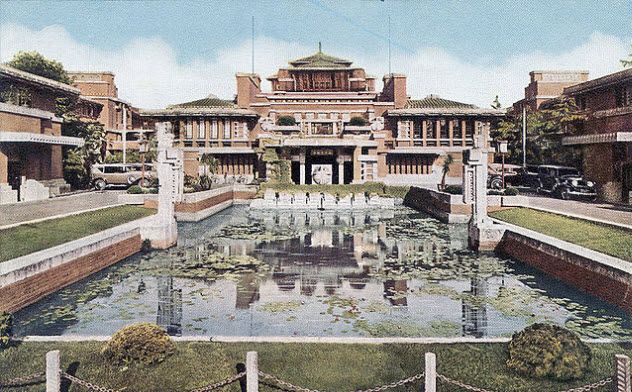 8-imperial-hotel-use-this-lloyd-wright