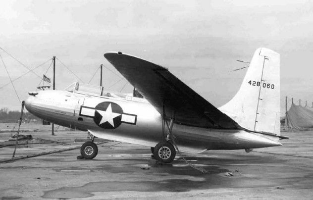 Cornelius_XFG-1_Fuel_Glider_44-28060_(4972681089)
