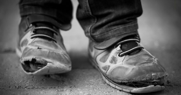 8a-poverty-shoes-expose-465496623