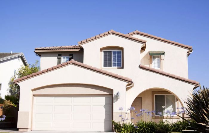mediterranean style house