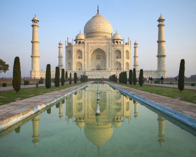 10 Taj