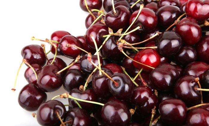 Fresh Sweet Cherries