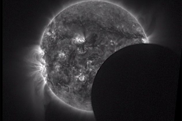 8- eclipse