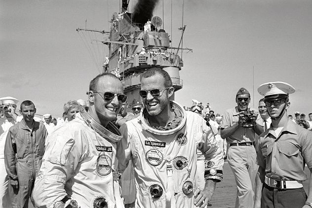 800px-Cooper_and_Conrad_on_Deck_-_GPN-2000-001494