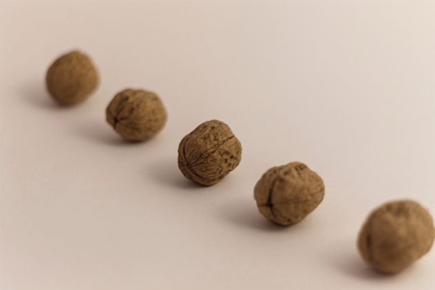 4- nut