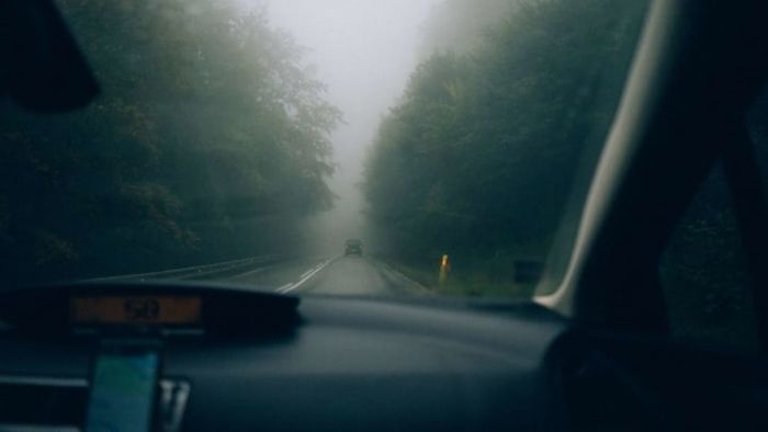 Here’s a simple guide to getting a crystal-clear windshield.