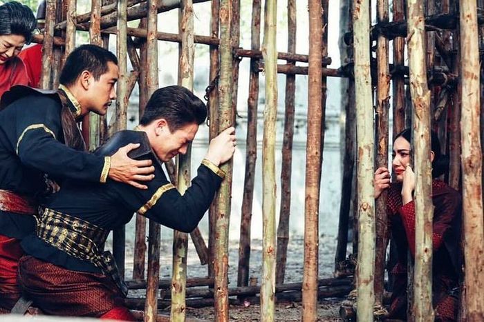 ตงตง กฤษกร กนกธร